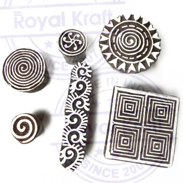 Round Wooden Stamps - Set