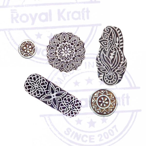 Round Wooden Stamps - Set