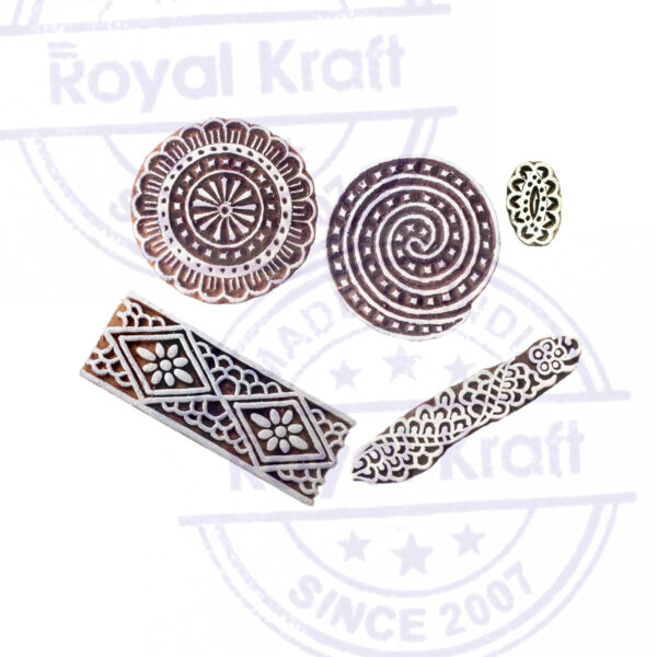 Round Wooden Stamps - Set